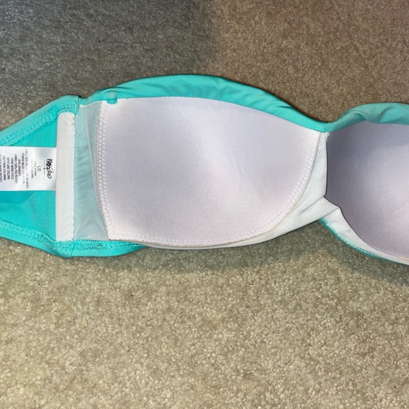 Mossimo Bandeau Bikini Top | Size Large - Picture 3 of 3